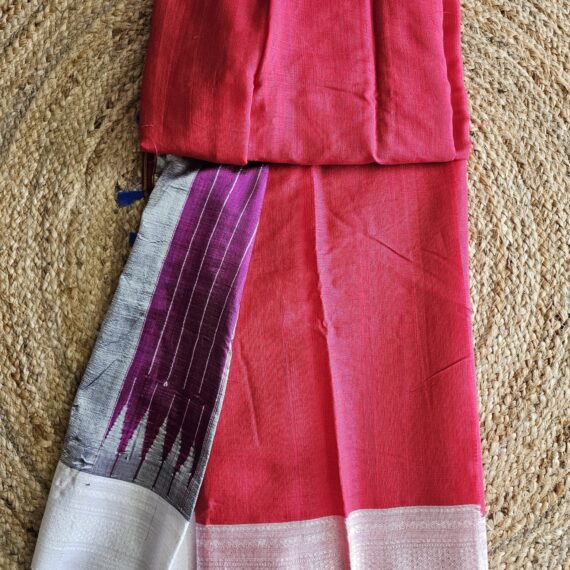 Ilkal- Red w/ Magenta Tope Teni Pallu
