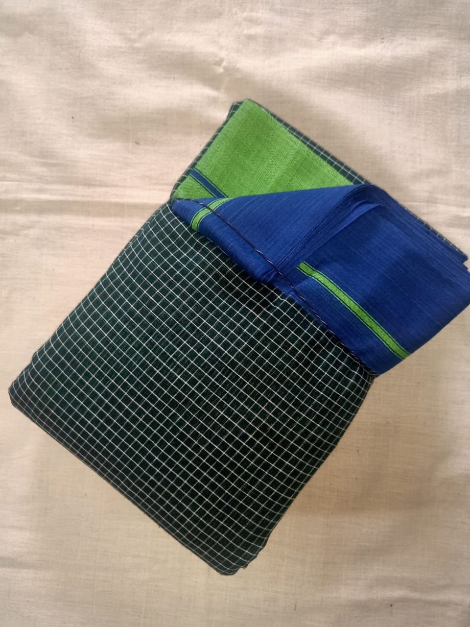 Patteda Anchu - Green and Blue Border