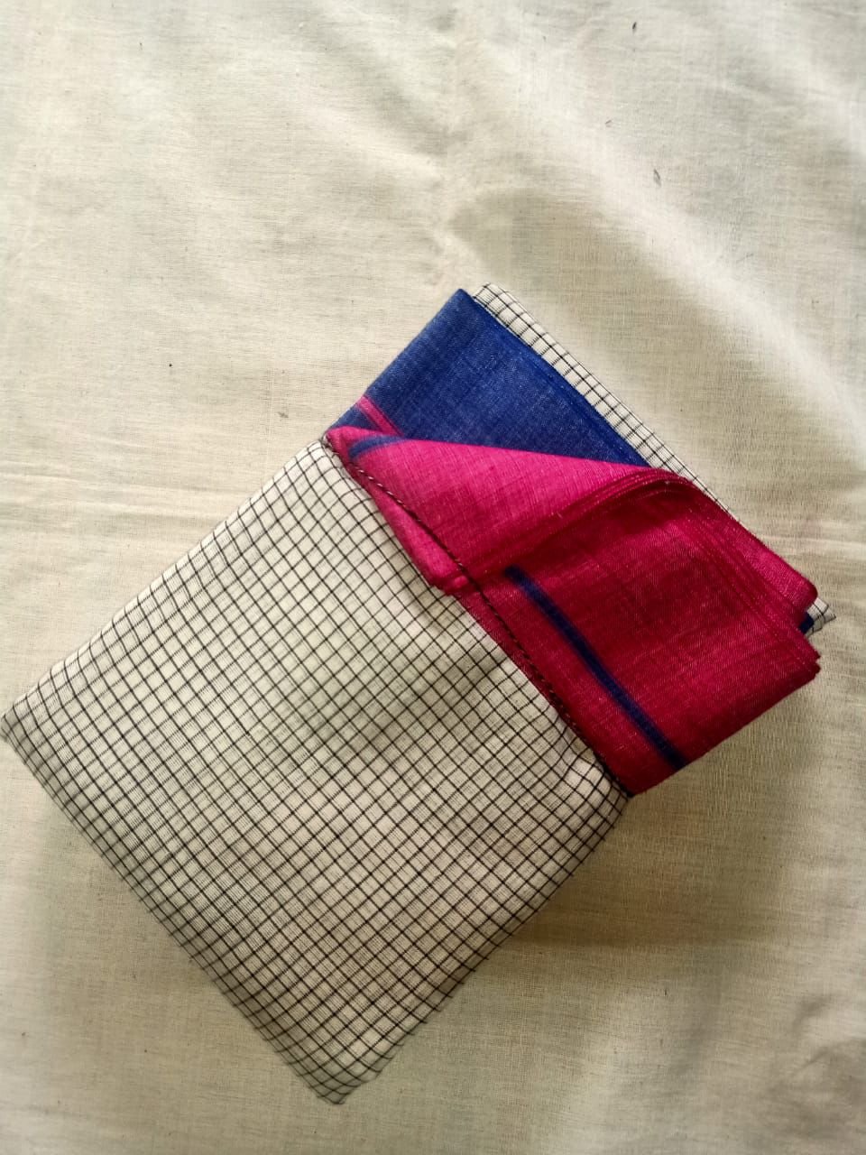 Patteda Anchu - Blue and Pink Border